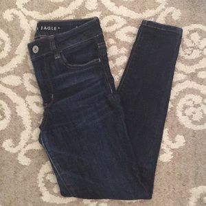 American Eagle NE(X)T LEVEL STRETCH size 4 short